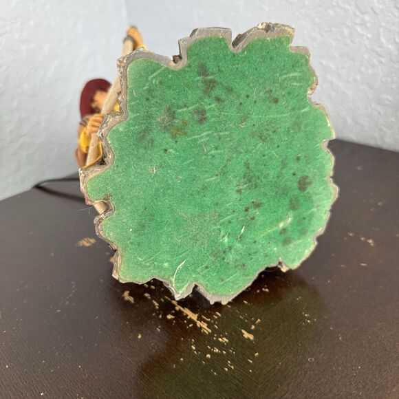 Vintage Fireman Statue Lamp w Hose, Hydrant & Dalmation Light Works - Realistic - Picture 7 of 12